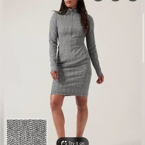 Athleta Delancey Sz medium Black/White Half Zip Long Sleeve Dress